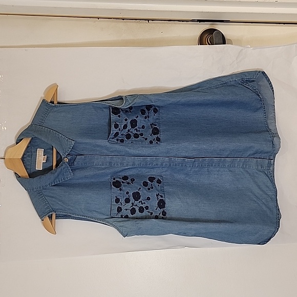 Michael Kors Embroidered‎ Sleeveless Jean Shirt size XL - Picture 1 of 6